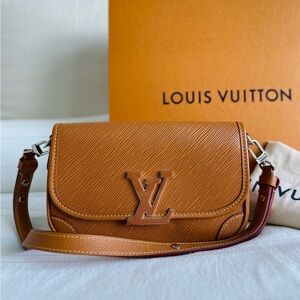 Louis Vuitton Buci shoulder convertible bag/crossbody